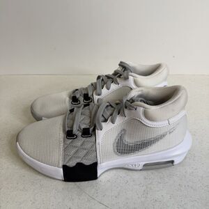 Nike Witness VIII 8 Basketball Shoes